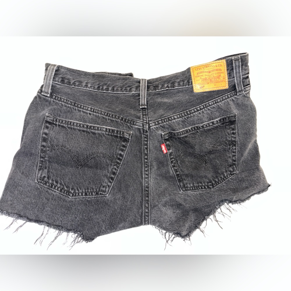 501 Levi's Black Jean Shorts